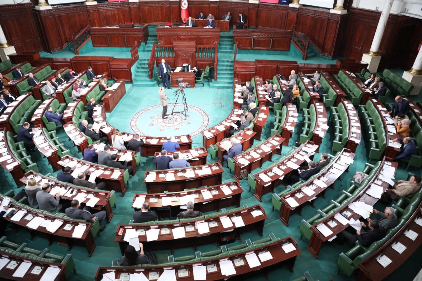 توجيه 46 سؤالا إلى عدد من أعضاء الحكومة .. آلية البرلمان الرقابية "كتابيا" تثير الجدل